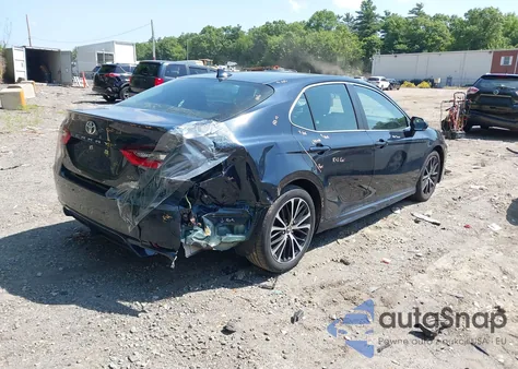 2021 Toyota Camry Se Awd z USA, uszkodzony, nr VIN 4T1G11BK4MU042911